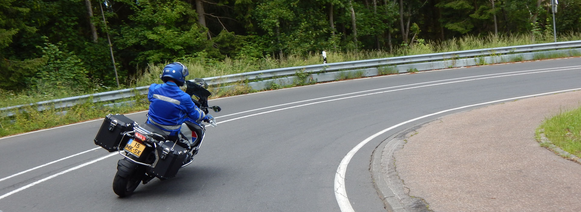 Motorrijbewijspoint Baarn motorexamens AVB en AVD